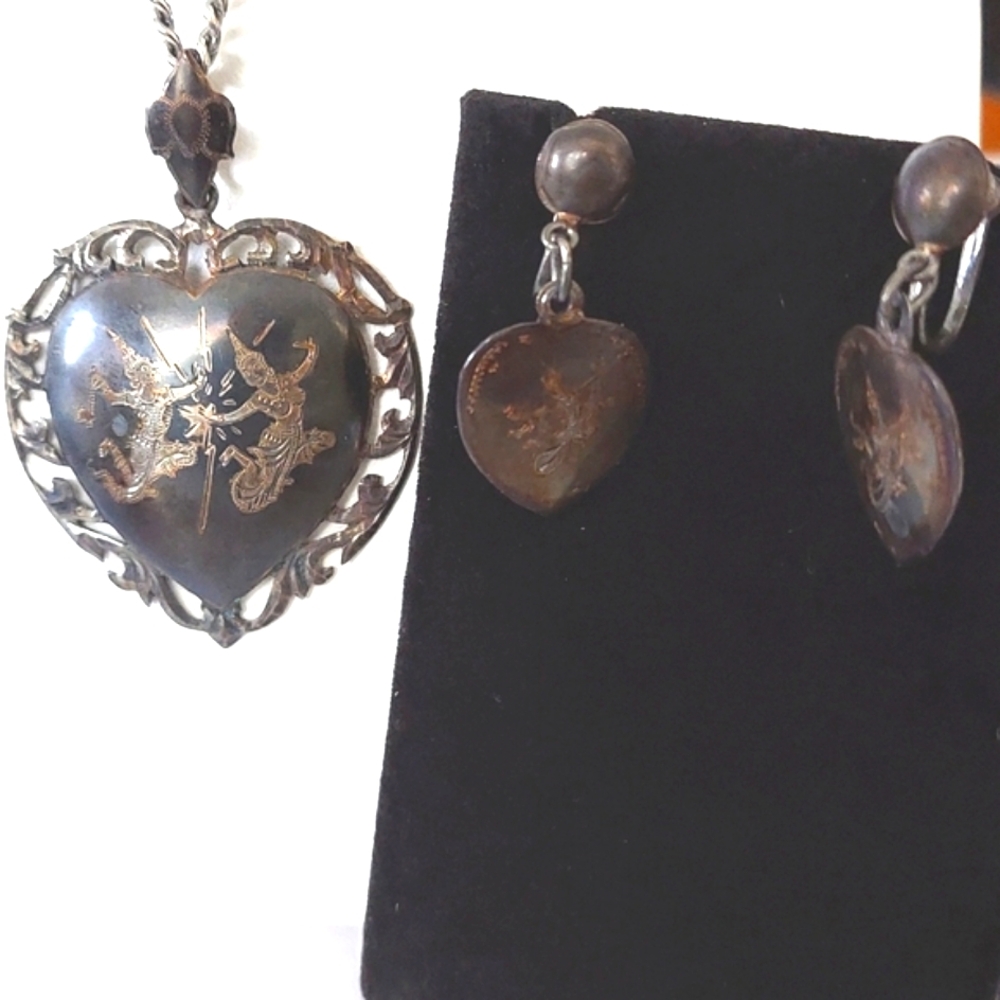 Siam Tagged Sterling Pendant and matching Earrings -‎ chain included